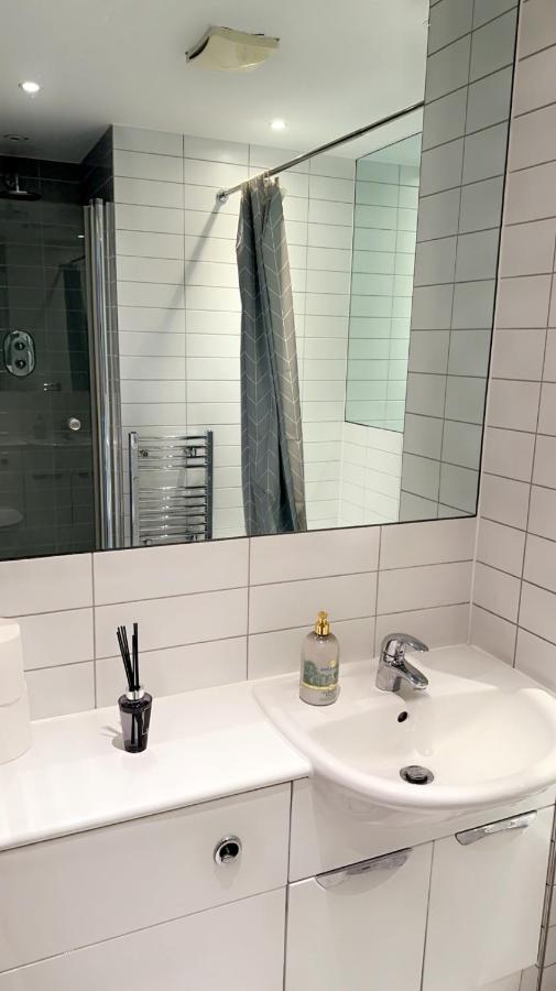 Cozycomfy Luxury Apartment ロンドン エクステリア 写真